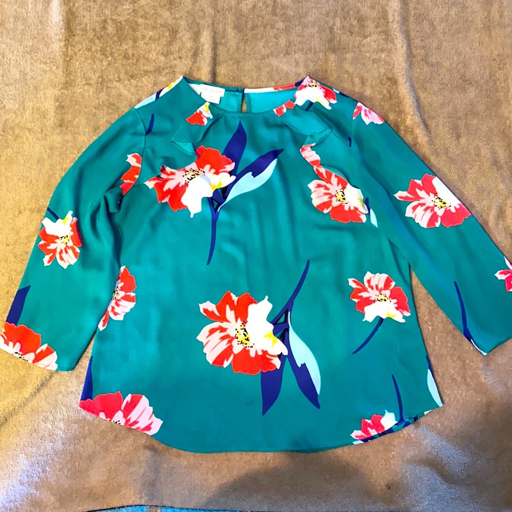 💚Van Heusen med. blouse